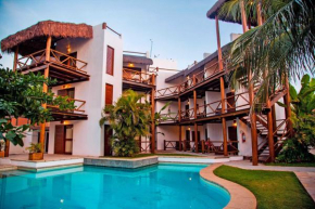  Duro Beach Hotel  Каукая